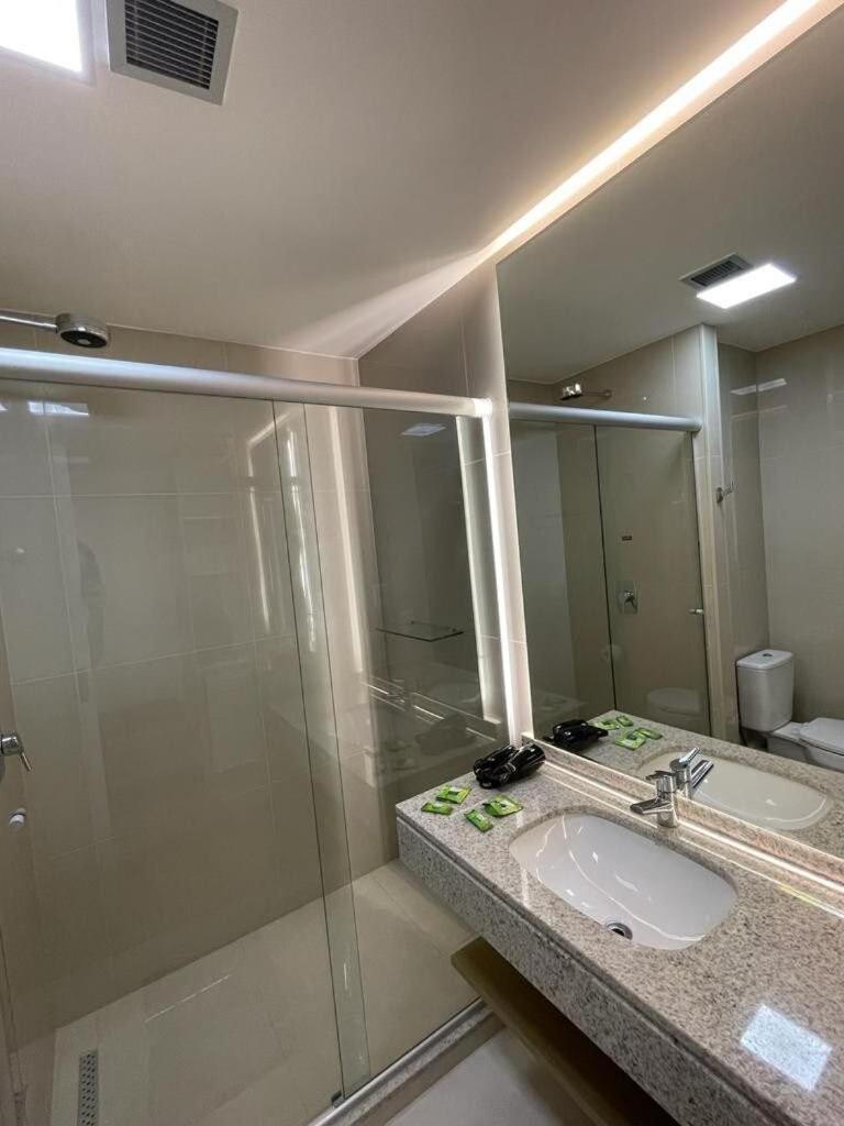 Suite Luxuosa Com Cozinha Blend Smart 1356 Goiânia Esterno foto